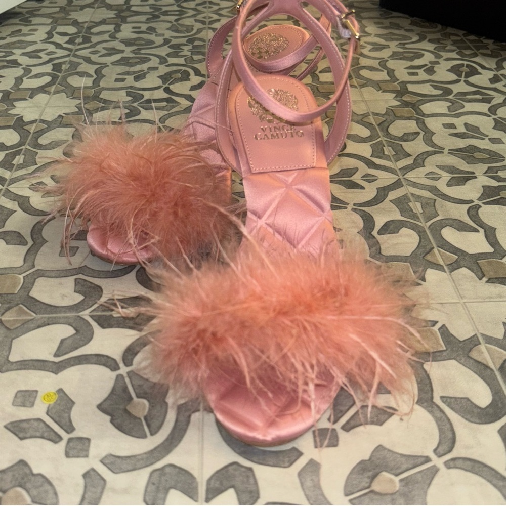 Vince Camuto | Blush “Penely” Feather Ankle-Strap Heels | Size 7 - Picture 16 of 16